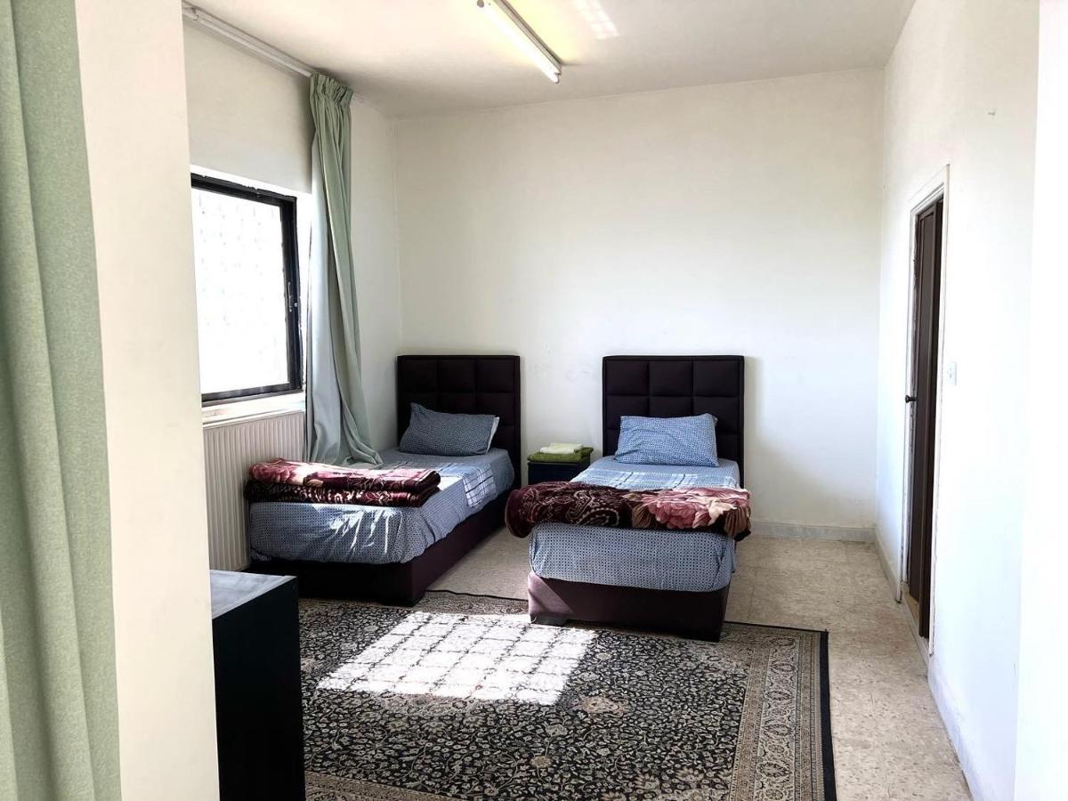 Ferienwohnung Al Qatal Building Al Qastal Exterior foto